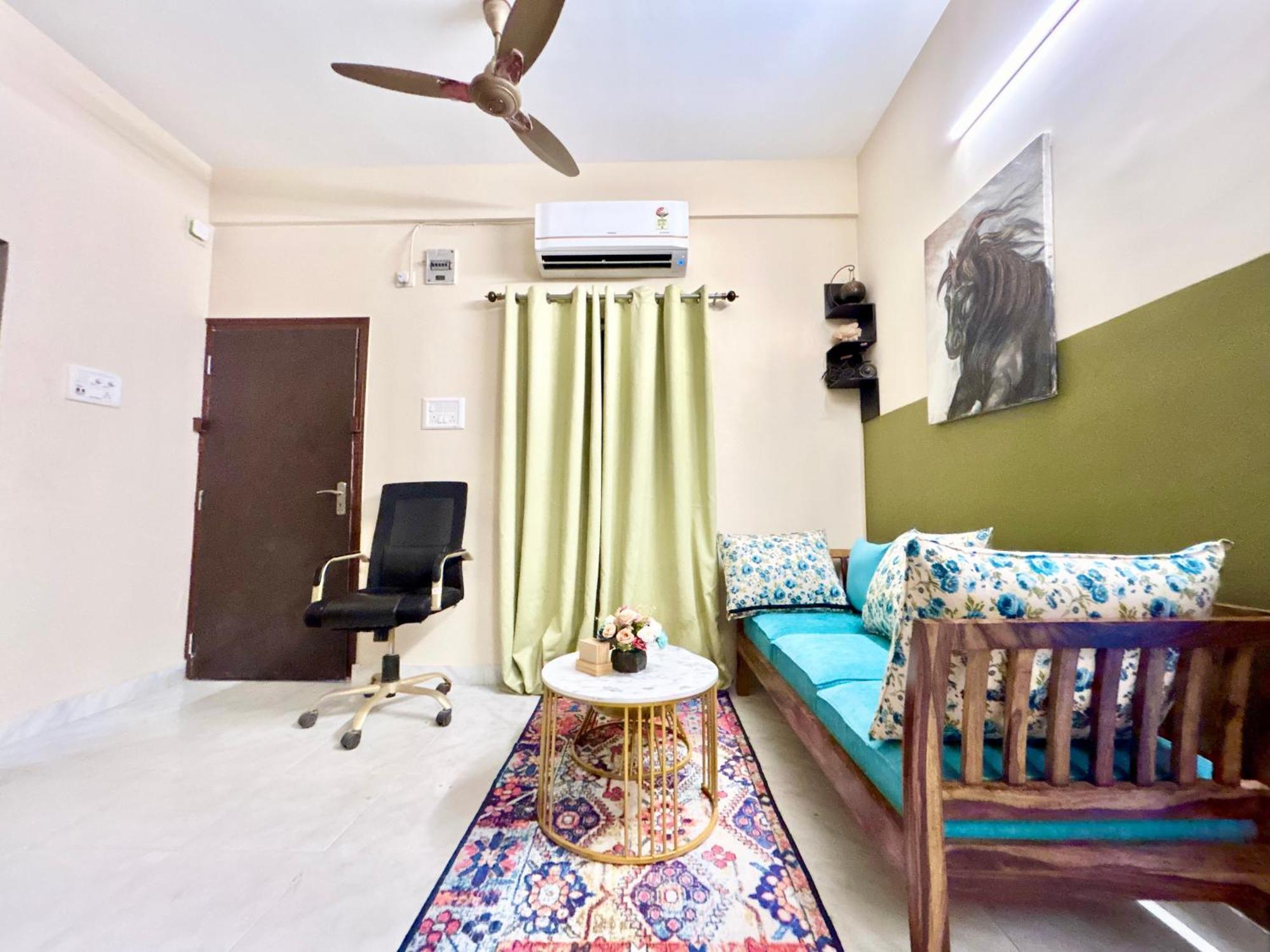 Cozy 2Bhk Apt Near Ruby Hospital & Em Bypass Kalkuta Zewnętrze zdjęcie